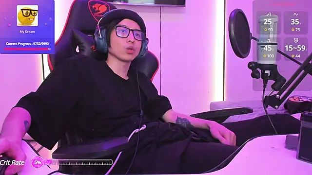 Snapshot of wexlee7 chatting on 27, 2, 2025 wexlee7 online show from 27, 2, 2025