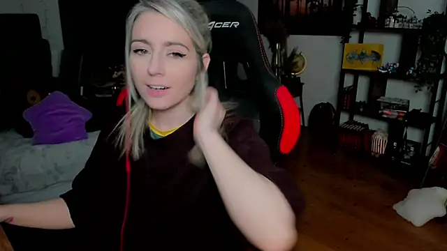 Lisaonthemoon online show from 14, 3, 2026