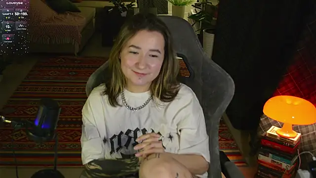 Snapshot of Megan__Hart chatting on 25, 2, 2025 Megan  Hart online show from 25, 2, 2025