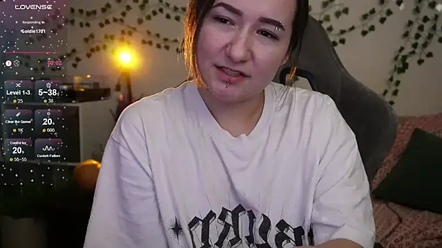 Megan  Hart online show from 9, 11, 2025