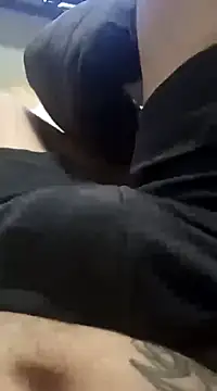 Snapshot of dredre1069 chatting on 10, 12, 2024 dredre1069 online show from 10, 12, 2024