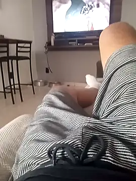 Snapshot of dredre1069 chatting on 13, 12, 2024 dredre1069 online show from 13, 12, 2024