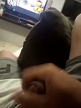 Snapshot of dredre1069 chatting on 14, 2, 2025 dredre1069 online show from 14, 2, 2025