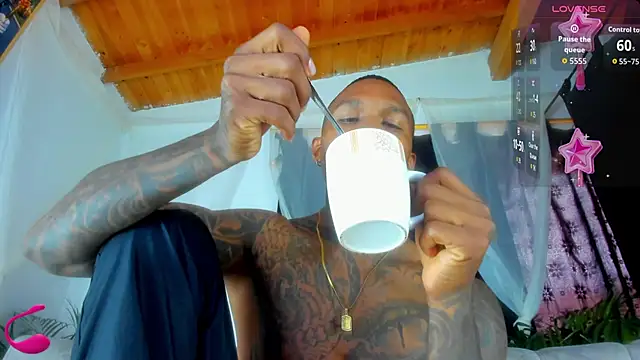 esteveen ortegas  online show from 27, 10, 2025