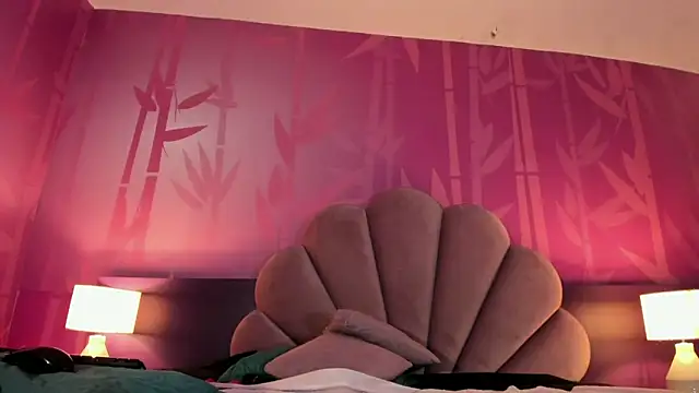 Snapshot of Lezy_ chatting on 20, 3, 2025 Lezy  online show from 20, 3, 2025