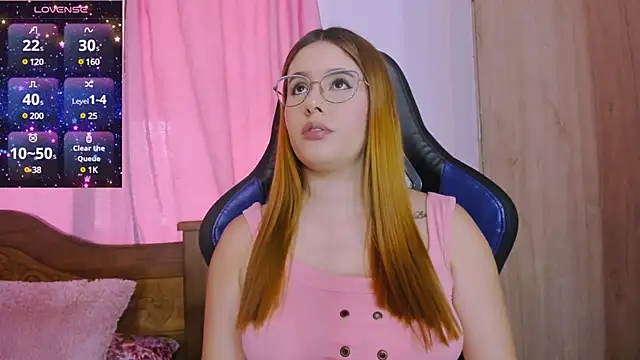 ParisShayk online show from 25, 2, 2025