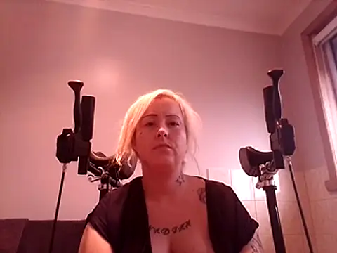 mollymay69 online show from 7, 2, 2026