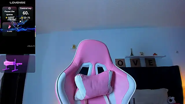 Issac james  online show from 3, 10, 2025