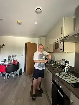 LondonTeffy online show from 17, 7, 2026
