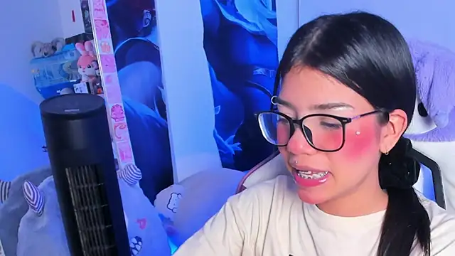 Snapshot of cutestephuwu chatting on 10, 2, 2025 cutestephuwu online show from 10, 2, 2025