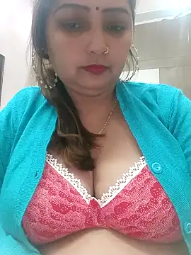 Snapshot of Dianaa9 chatting on 4, 1, 2025 Dianaa9 online show from 4, 1, 2025