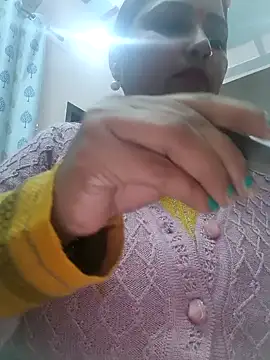 Snapshot of Dianaa9 chatting on 7, 1, 2025 Dianaa9 online show from 7, 1, 2025