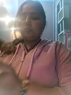 Snapshot of Dianaa9 chatting on 9, 2, 2025 Dianaa9 online show from 9, 2, 2025