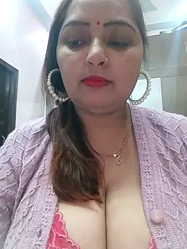 Snapshot of Dianaa9 chatting on 9, 2, 2025 Dianaa9 online show from 9, 2, 2025