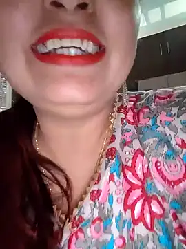 Snapshot of Dianaa9 chatting on 4, 3, 2025 Dianaa9 online show from 4, 3, 2025