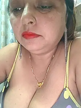 Snapshot of Dianaa9 chatting on 17, 10, 2025 Dianaa9 online show from 17, 10, 2025