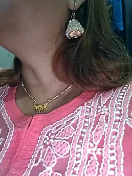 Snapshot of Dianaa9 chatting on 23, 10, 2025 Dianaa9 online show from 23, 10, 2025