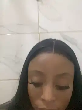 Snapshot of SexyDee025 chatting on 2, 3, 2025 SexyDee025 online show from 2, 3, 2025