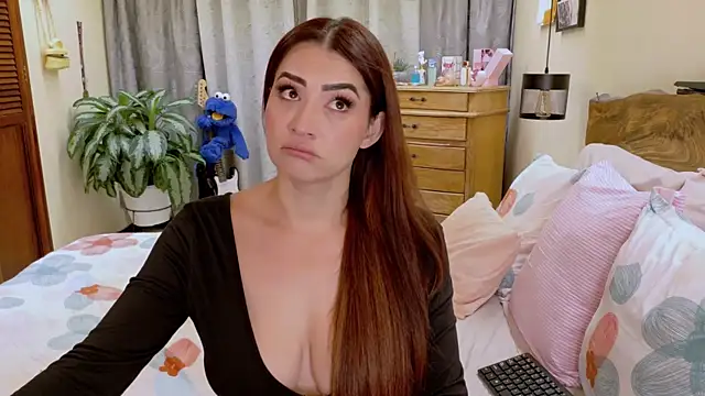 Abrilqueen online show from 1, 5, 2026