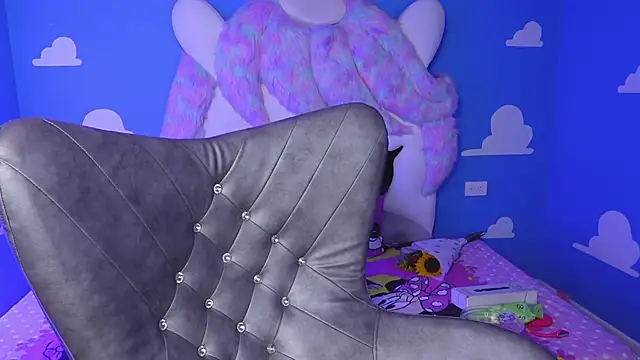 miss keisi online show from 20, 9, 2025