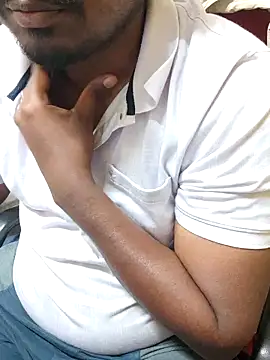 Snapshot of Brown_Munda047 chatting on 14, 2, 2026 Brown Munda047 online show from 14, 2, 2026