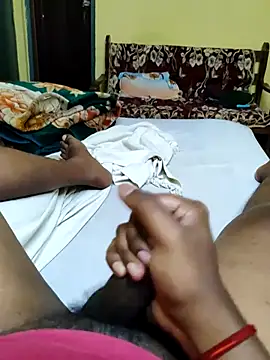 Snapshot of Brown_Munda047 chatting on 29, 3, 2026 Brown Munda047 online show from 29, 3, 2026