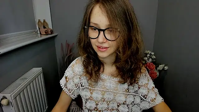 Snapshot of AfinaCutie chatting on 30, 1, 2025 AfinaCutie online show from 30, 1, 2025