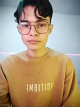 Dmitri Aksnes online show from 13, 11, 2025