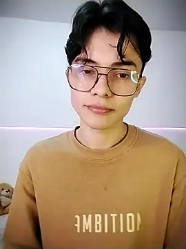 Dmitri Aksnes online show from 26, 11, 2025