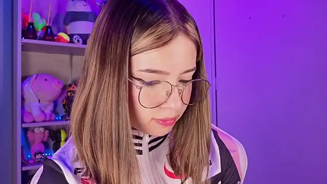 EmilyMiller  online show from 19, 2, 2026