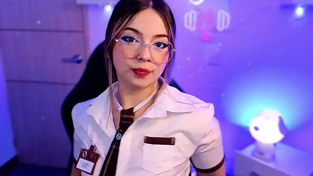 EmilyMiller  online show from 24, 6, 2026