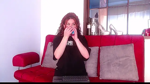 Snapshot of Tamararios chatting on 19, 2, 2025 Tamararios online show from 19, 2, 2025