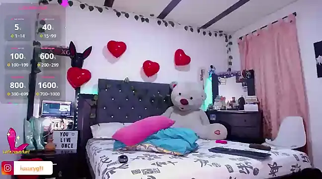 Snapshot of Pocahontaslovex chatting on 18, 2, 2025 Pocahontaslovex online show from 18, 2, 2025