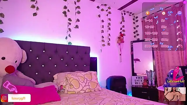 Snapshot of Pocahontaslovex chatting on 21, 10, 2025 Pocahontaslovex online show from 21, 10, 2025