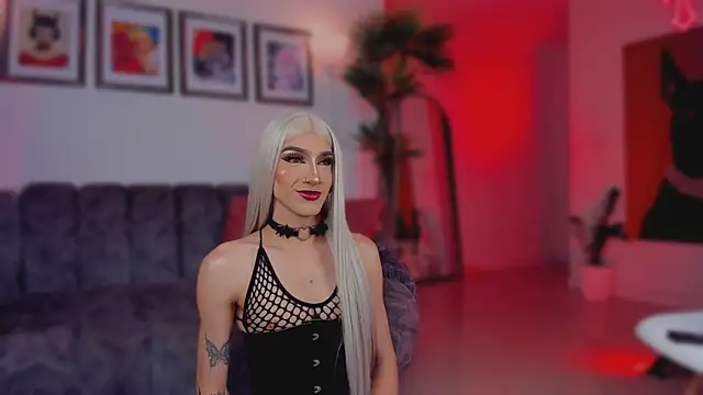 Taylor  foxxx online show from 4, 12, 2025