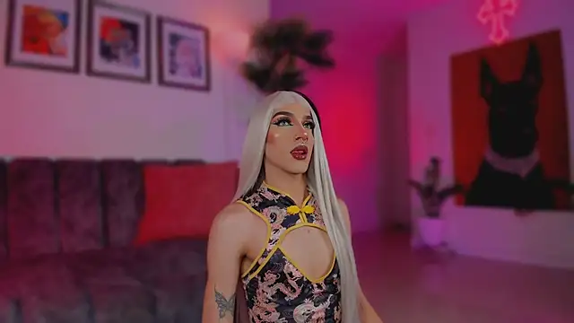 Taylor  foxxx online show from 24, 2, 2026