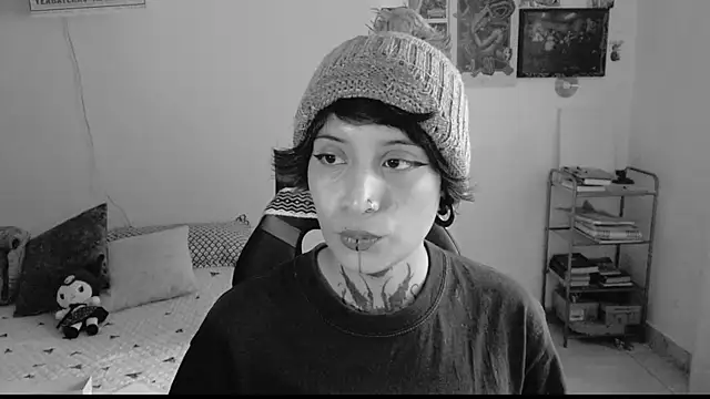  Apola 77 online show from 15, 2, 2025