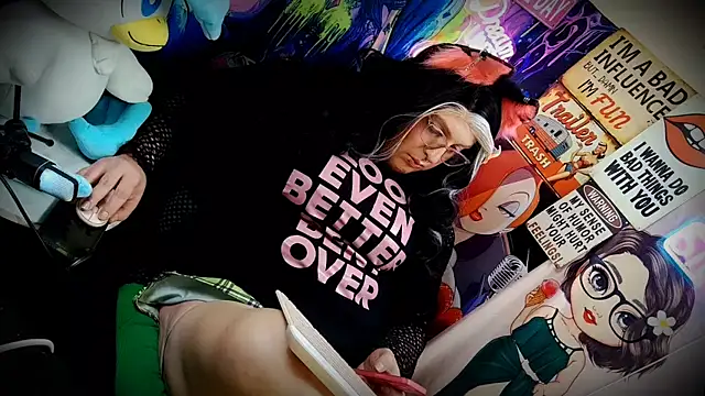 Blakelytgirl online show from 20, 6, 2026