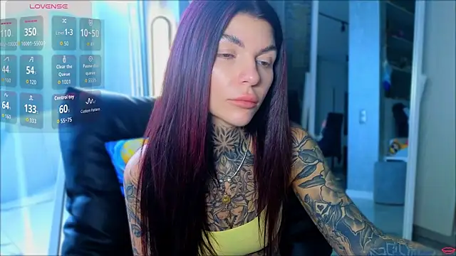 tattooedBabyy online show from 4, 5, 2026