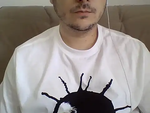 Snapshot of ShiitakeBR chatting on 17, 12, 2024 ShiitakeBR online show from 17, 12, 2024