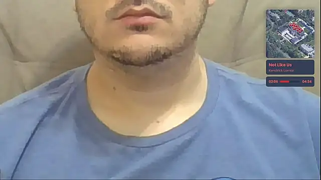 Snapshot of ShiitakeBR chatting on 10, 3, 2025 ShiitakeBR online show from 10, 3, 2025