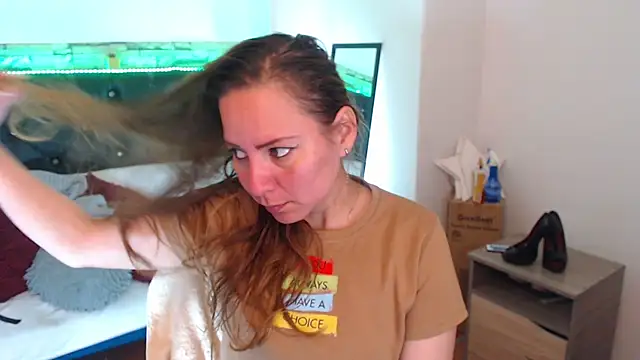 camila delarosa online show from 10, 9, 2025