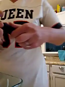 Snapshot of Dixiefaye_Pika chatting on 19, 2, 2025 Dixiefaye Pika online show from 19, 2, 2025