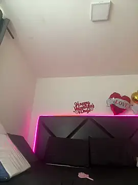 Snapshot of ScarlettAndClark chatting on 19, 2, 2026 ScarlettAndClark online show from 19, 2, 2026