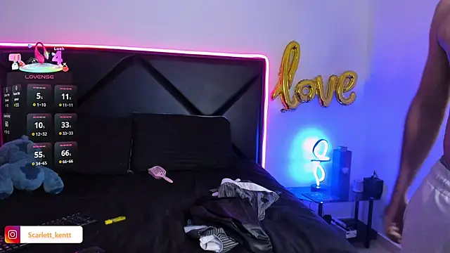 Snapshot of ScarlettAndClark chatting on 27, 2, 2026 ScarlettAndClark online show from 27, 2, 2026