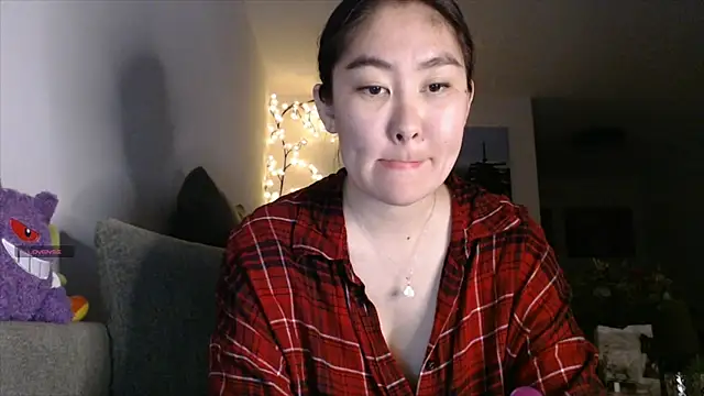 Snapshot of Kunimitsuu_ chatting on 23, 9, 2025 Kunimitsuu online show from 23, 9, 2025