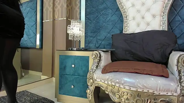 Janna Rousse  online show from 3, 11, 2025