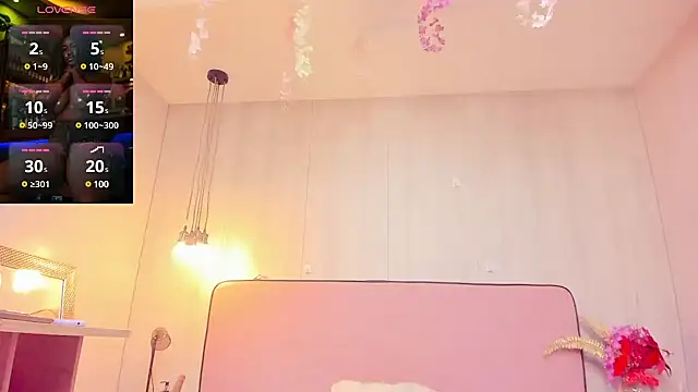 ShairaCoxx online show from 9, 12, 2024