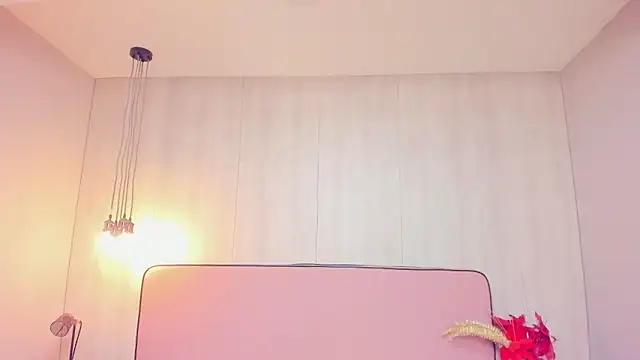 ShairaCoxx online show from 3, 2, 2025