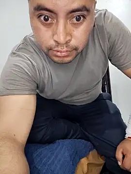 Potro23hotzen online show from 14, 9, 2025